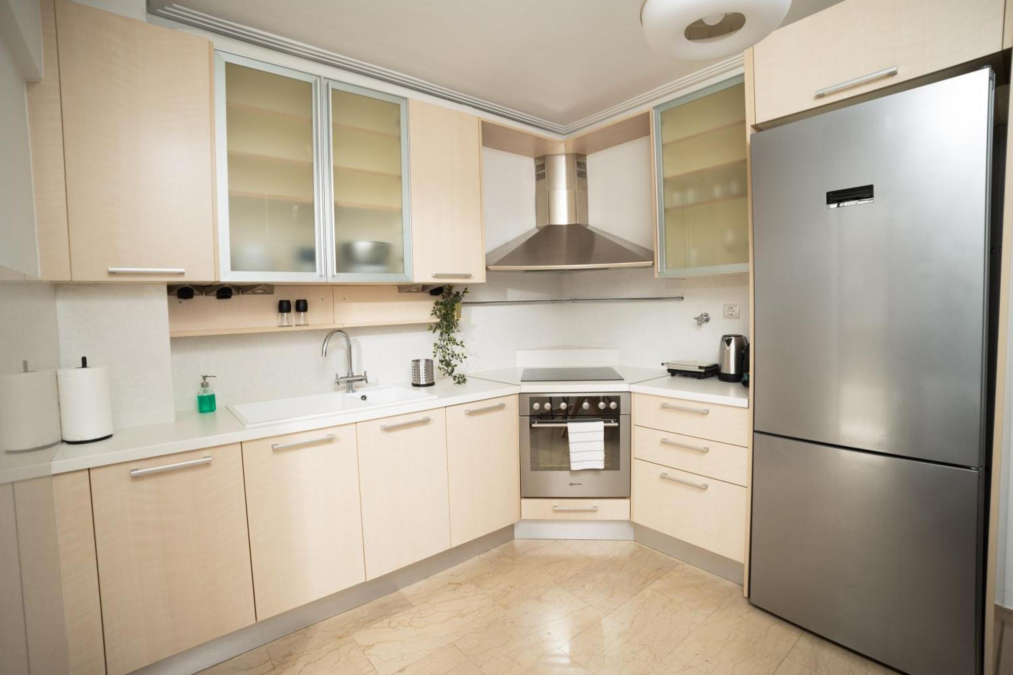 Champagne Sea View Apartment By Binobi! Солун Екстериор снимка