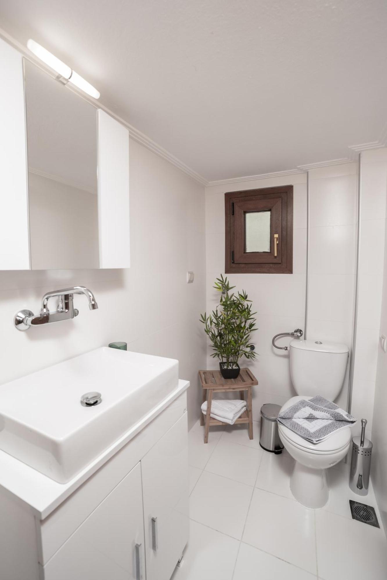 Champagne Sea View Apartment By Binobi! Солун Екстериор снимка