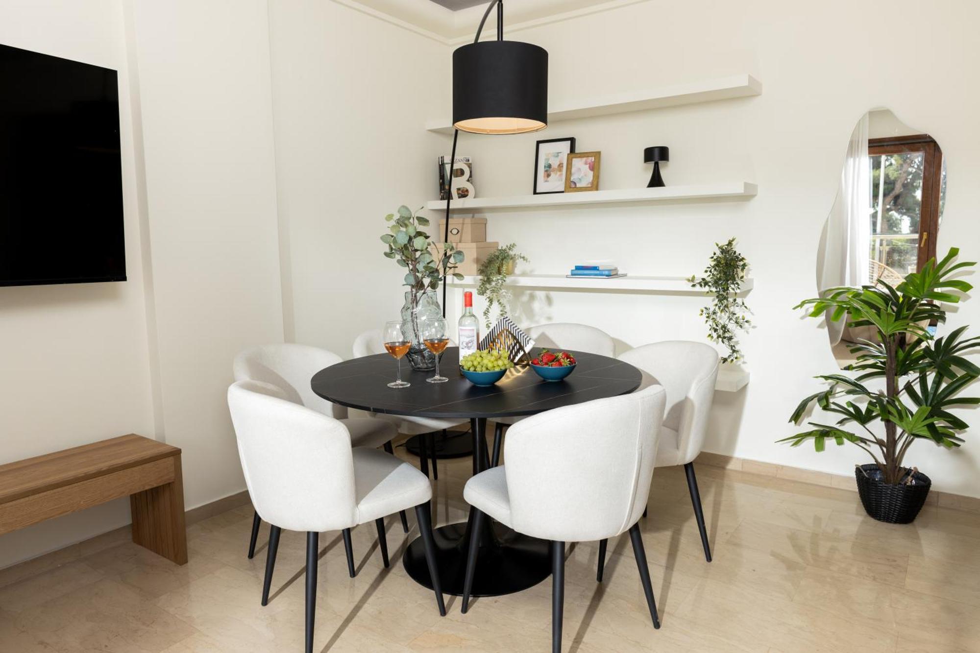 Champagne Sea View Apartment By Binobi! Солун Екстериор снимка